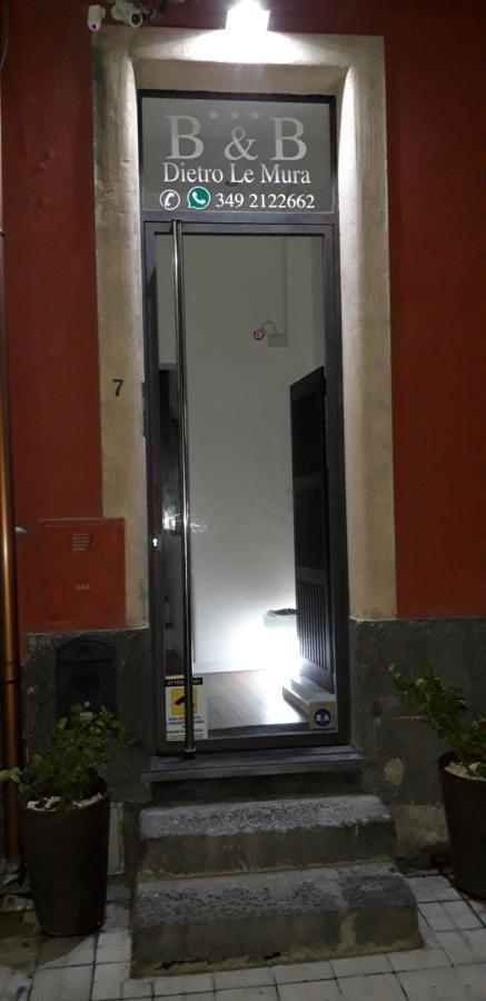 Bed&Breakfast Dietro le Mura Aci Castello Exterior foto